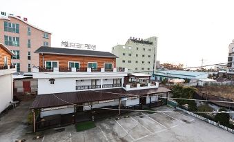 Eulwangri Byeoljari Pension