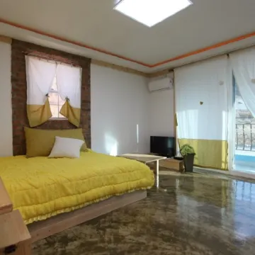 Danyang Para Village Pension Hotels near Gosu Cave