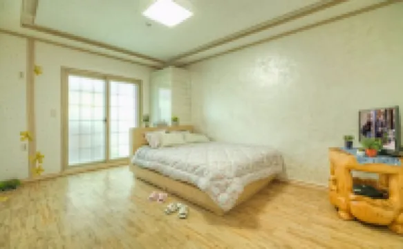 Hadong Hwagaesongi Pension