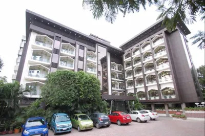 Hotel Shreemaya Hotels near Vikram Tower