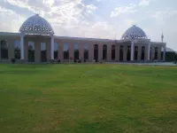 Maniratna Resort Hotels in Amravati
