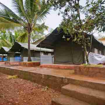 Tent-O-Treat – Tent Stay & Premium Rooms Others