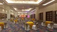 The Utopia Resort Hotels in Dhakna Chapna