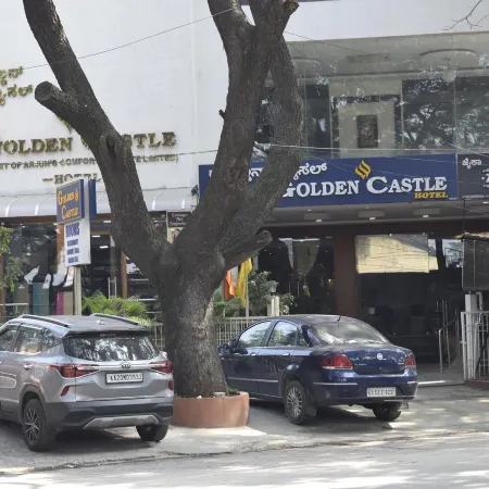 Hotel Golden Castle