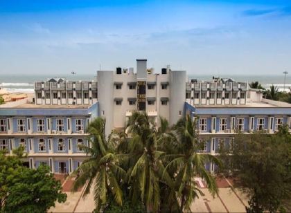 Hotel V-I Sea View, Puri