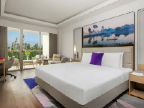 Vivanta Goa, Miramar Hotels in Panaji