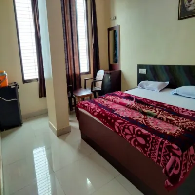 Dup Hotels near Chhatrapati Shivaji Maharaj Garden Matheran