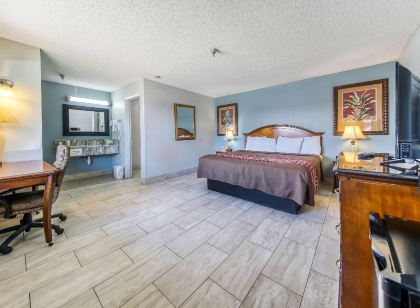 Rodeway Inn & Suites