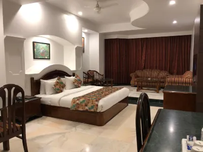 Hotel Lawrence Hotels in Amritsar