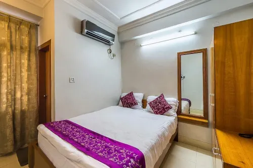 Hotel Rialto Hotels in Guwahati