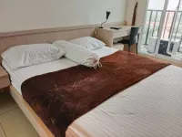 Treepark City by Nuansa Nhg فنادق في Tangerang