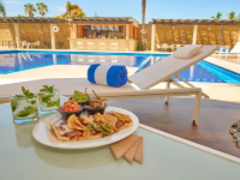 City Express Plus by Marriott Cabo San Lucas ロス・カボスのホテル