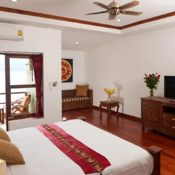 Sara Beachfront Boutique Resort Отели в г. Район Патхио