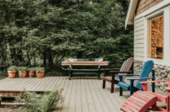 Mt Baker Lodging's Cabin #1 - with Wifi, Hot Tub, Pet Friendly