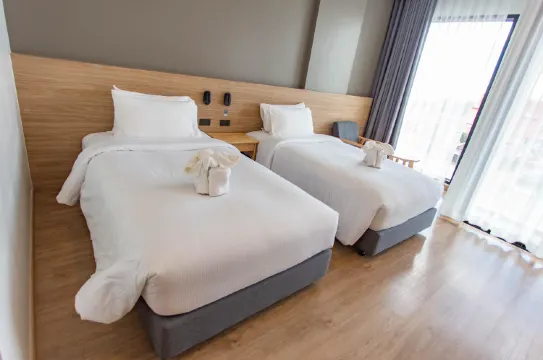 ห้องมาตรฐานเตียงแฝดพร้อมวิวเมือง