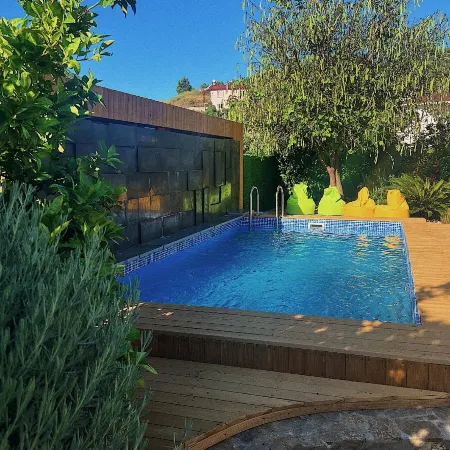 Lb Boutique Hotel