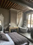Hôtel de la Tour 보나 호텔