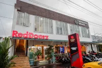 RedDoorz Near Rita Super Mall Purwokerto Các khách sạn ở Purwokerto