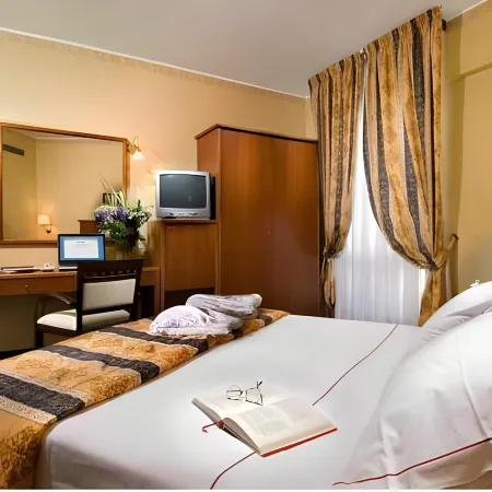 Hotel Sarti