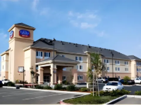 フェアフィールド イン アンド スイーツ バイ マリオット サクラメント エルク グローブ サクラメントのホテル