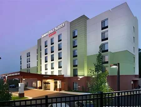 SpringHill Suites Potomac Mills Woodbridge Отели рядом с достопримечательностью «Потомак»