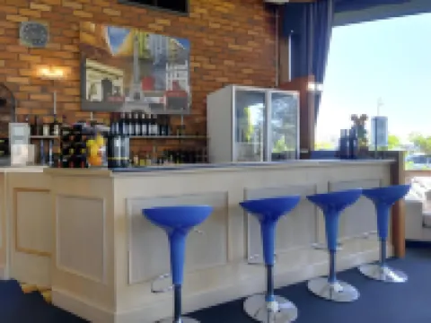 Cedar Lodge Motel Hotels in Morwell