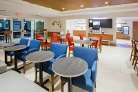 ฮอลิเดย์ อินน์ เอ็กซ์เพรส แอนด์ สวีทส์ Des Moines Downtown บาย IHG - พร้อมอาหารเช้า