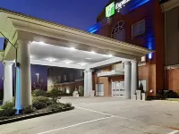 Holiday Inn Express & Suites Graham