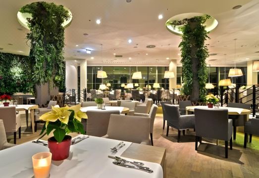 호텔 제슈프 외경