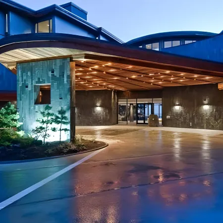 Black Rock Oceanfront Resort