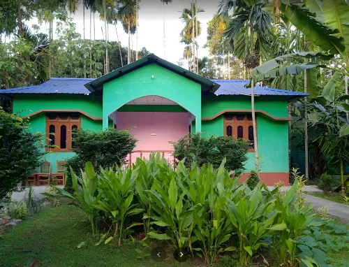 Rhino Cottage Hotels in Baksa