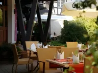 Landidyll Hotel Zum Kreuz - breakfast