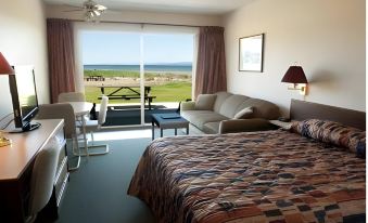 Sea Edge Motel