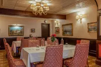 Muthu Fort William Hotel - parking