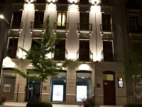 BiBo Suites Gran Vía Hotels in Vega de Granada