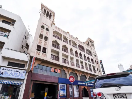 Hafez Hotel Apartments - Al Ras Metro Station