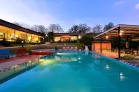 Theerama Cottage - Pools