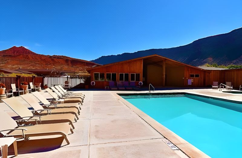 Red Cliffs Lodge Moab photo 2