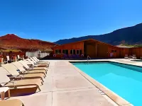 Red Cliffs Lodge Moab - Pools