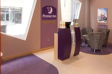 Premier Inn Manchester Bury Отели в г. Рамсботтом