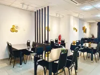 Salaam Suites Hotel - breakfast