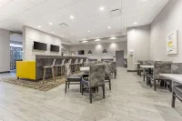 Best Western Plus Cranberry-Pittsburgh North - breakfast