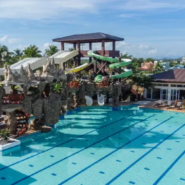 Port Royale Waterpark Resort Tacloban
