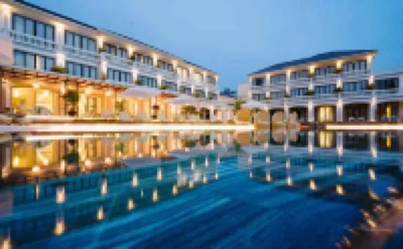 Moodhoian Riverside Resort & Spa