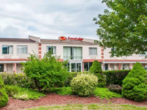 Econo Lodge Elmira-Corning Hotels in Chemung County