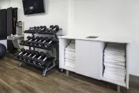 Holiday Inn Express & Suites FORT MYERS AIRPORT by IHG - Gym