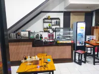 Fabura Soppeng Royal Makassar Các khách sạn ở Panakkukang