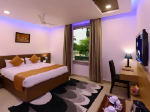 Clarks Inn Hampi Hotels in Bellary