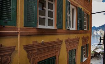 Cozy Little House in Camogli by Wonderful Italy