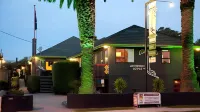 แอนเดียน ลอดจ์ โมเต็ล แอนด์ ฟังก์ชั่น เซ็นเตอร์ - พร้อมWifi